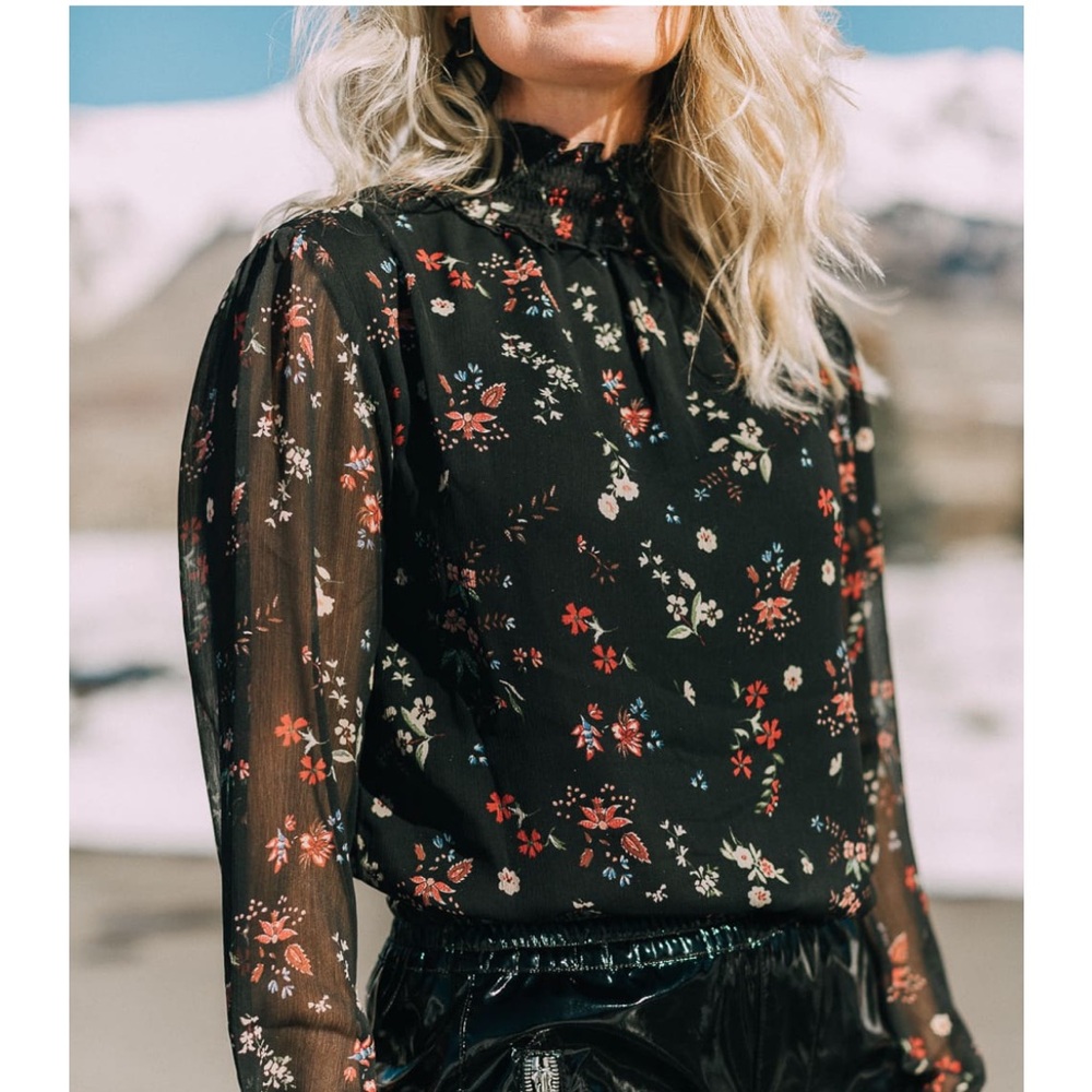 Sanctuary NWT! Black Floral Blouse